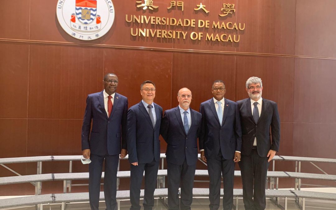 Covid-19: Universidade de Macau doa ventiladores a Angola e Moçambique